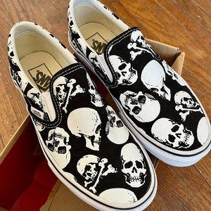 Vans Slip On Skull Sneakers